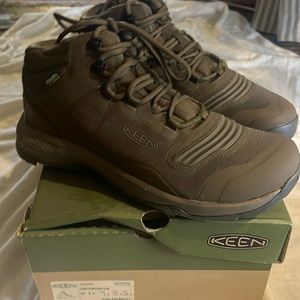 Men’s Keen boots- brown, hiking, Canteen
